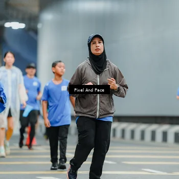 Runner Photo 7818535