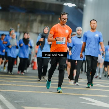 Runner Photo 7818566