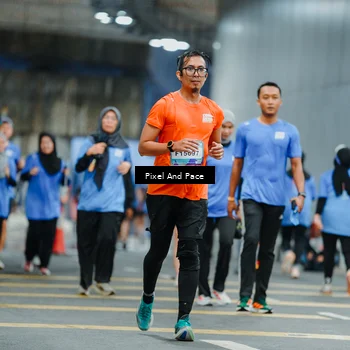 Runner Photo 7818571