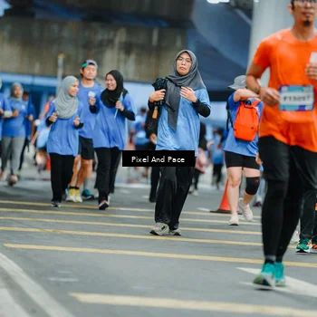 Runner Photo 7818574
