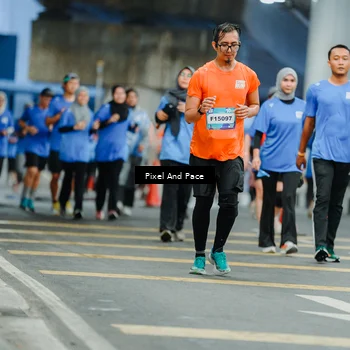 Runner Photo 7818577