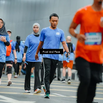 Runner Photo 7818595