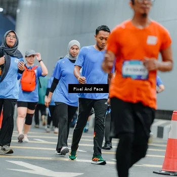 Runner Photo 7818596