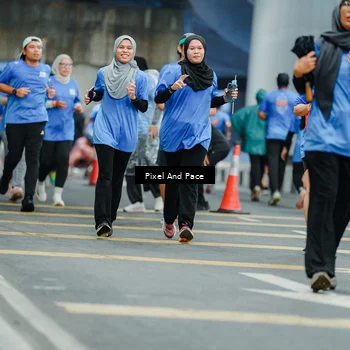 Runner Photo 7818598