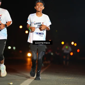 Runner Photo 7818601