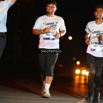 Runner Photo 7818605