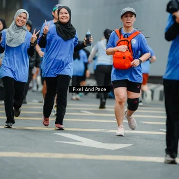 Runner Photo 7818612