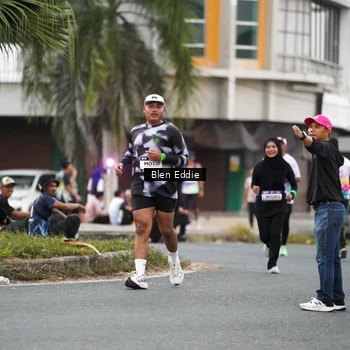 Runner Photo 7818613