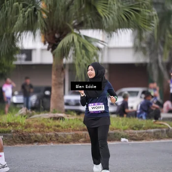 Runner Photo 7818645