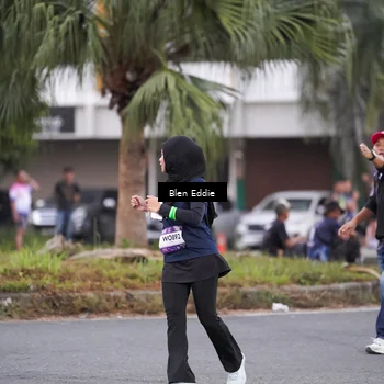 Runner Photo 7818647