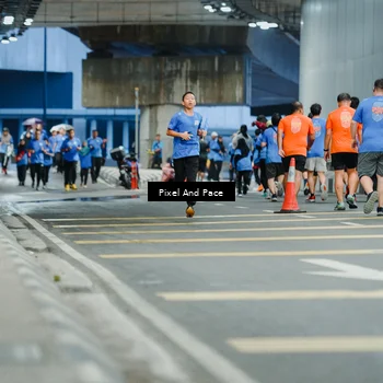 Runner Photo 7818708