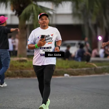 Runner Photo 7818723