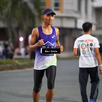 Runner Photo 7818730