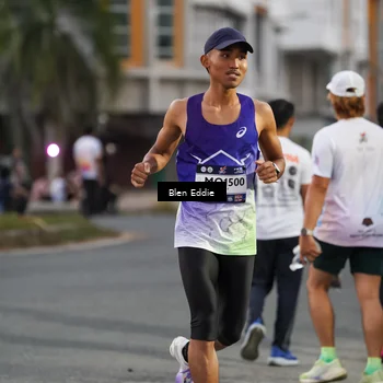 Runner Photo 7818736