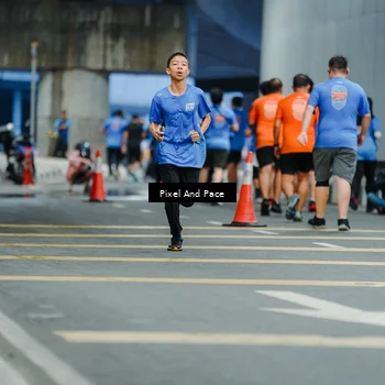 Runner Photo 7818745