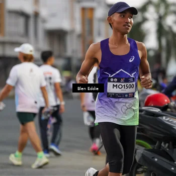 Runner Photo 7818841