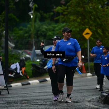 Runner Photo 7818842