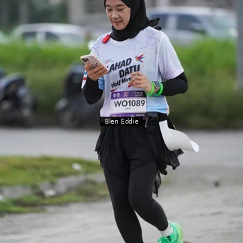 Runner Photo 7818874