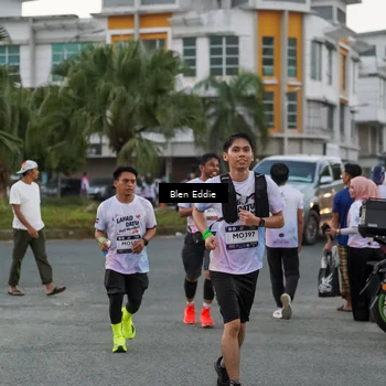 Runner Photo 7818920