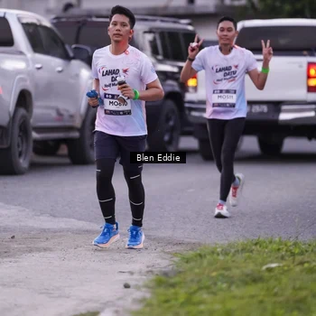 Runner Photo 7818932