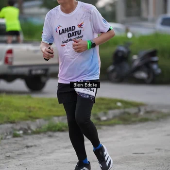 Runner Photo 7818934