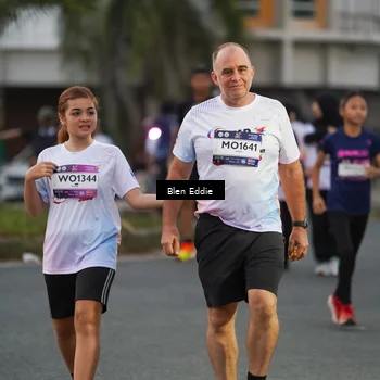 Runner Photo 7818935