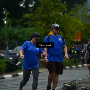 Runner Photo 7818937