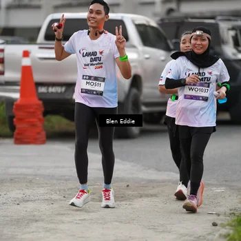 Runner Photo 7818943