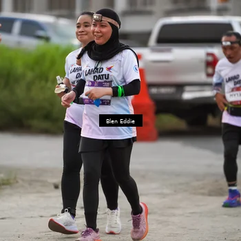 Runner Photo 7818986