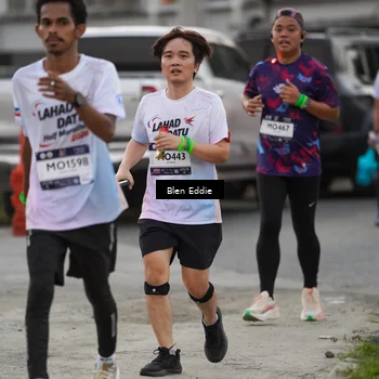 Runner Photo 7819003