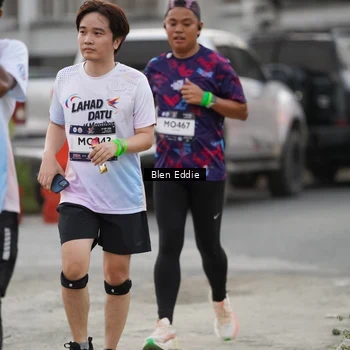 Runner Photo 7819019