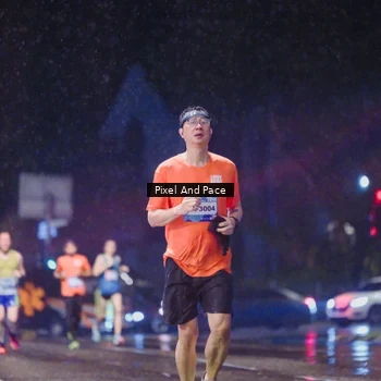 Runner Photo 7819027
