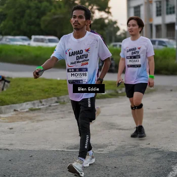 Runner Photo 7819036