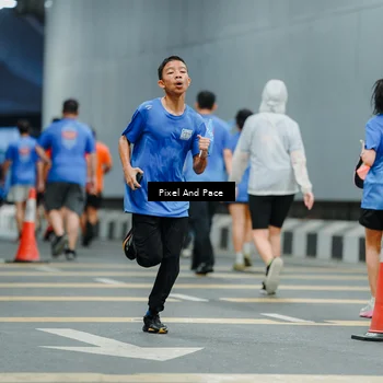 Runner Photo 7819040