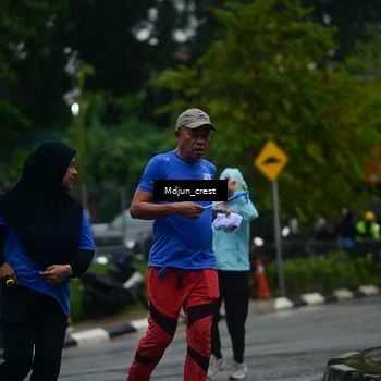 Runner Photo 7819042
