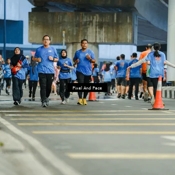 Runner Photo 7819072