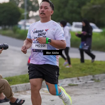 Runner Photo 7819089