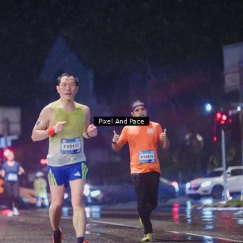 Runner Photo 7819090