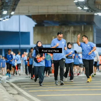 Runner Photo 7819092