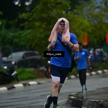 Runner Photo 7819098