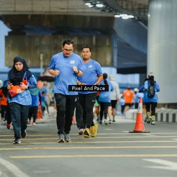 Runner Photo 7819099