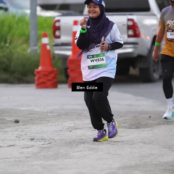 Runner Photo 7819102