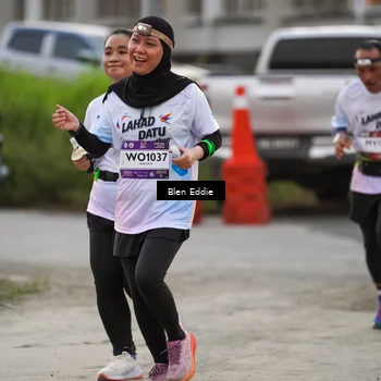 Runner Photo 7819109