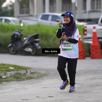 Runner Photo 7819112