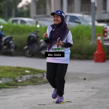 Runner Photo 7819120
