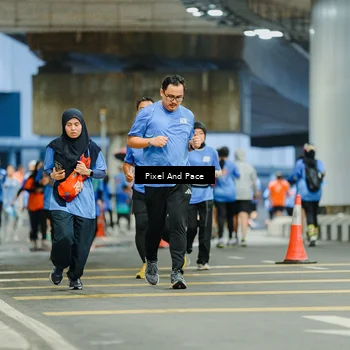 Runner Photo 7819122