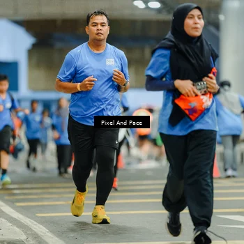 Runner Photo 7819140