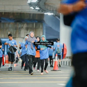 Runner Photo 7819191