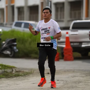 Runner Photo 7819385
