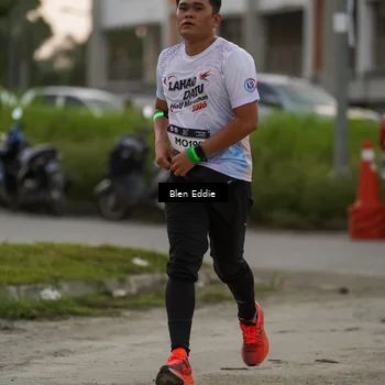 Runner Photo 7819389